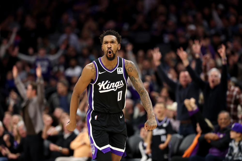 制造威胁 制造威胁