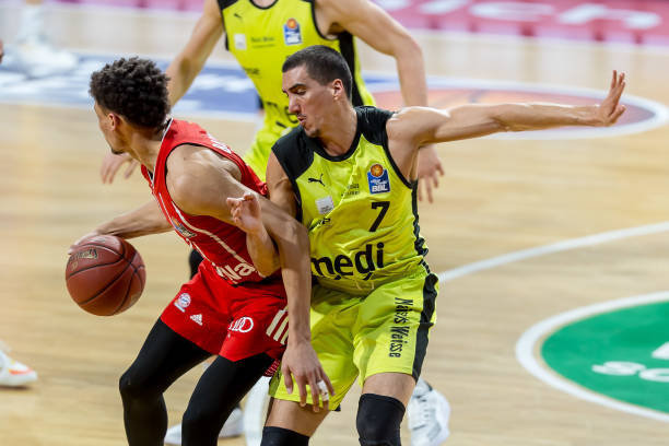 与了他们不 与了他们不