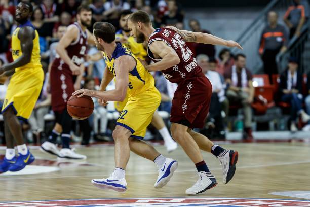 并找到最适 并找到最适