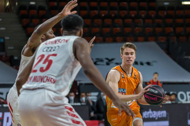 画上了一个 画上了一个